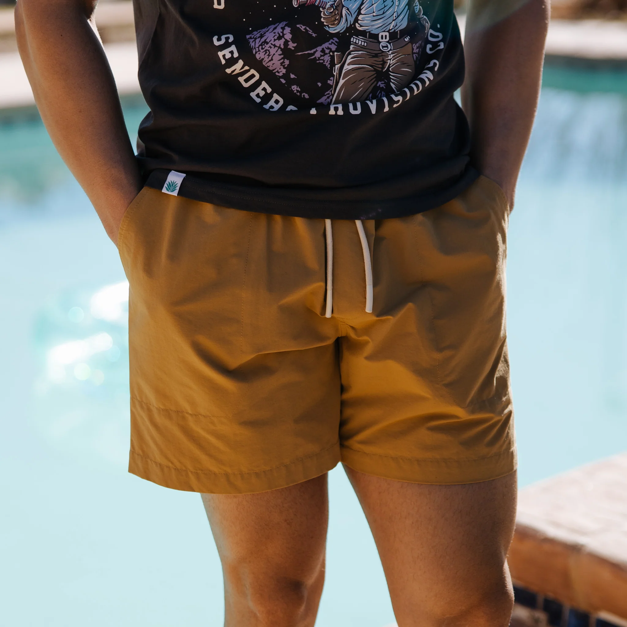Bajada Hybrid Shorts - Image 27