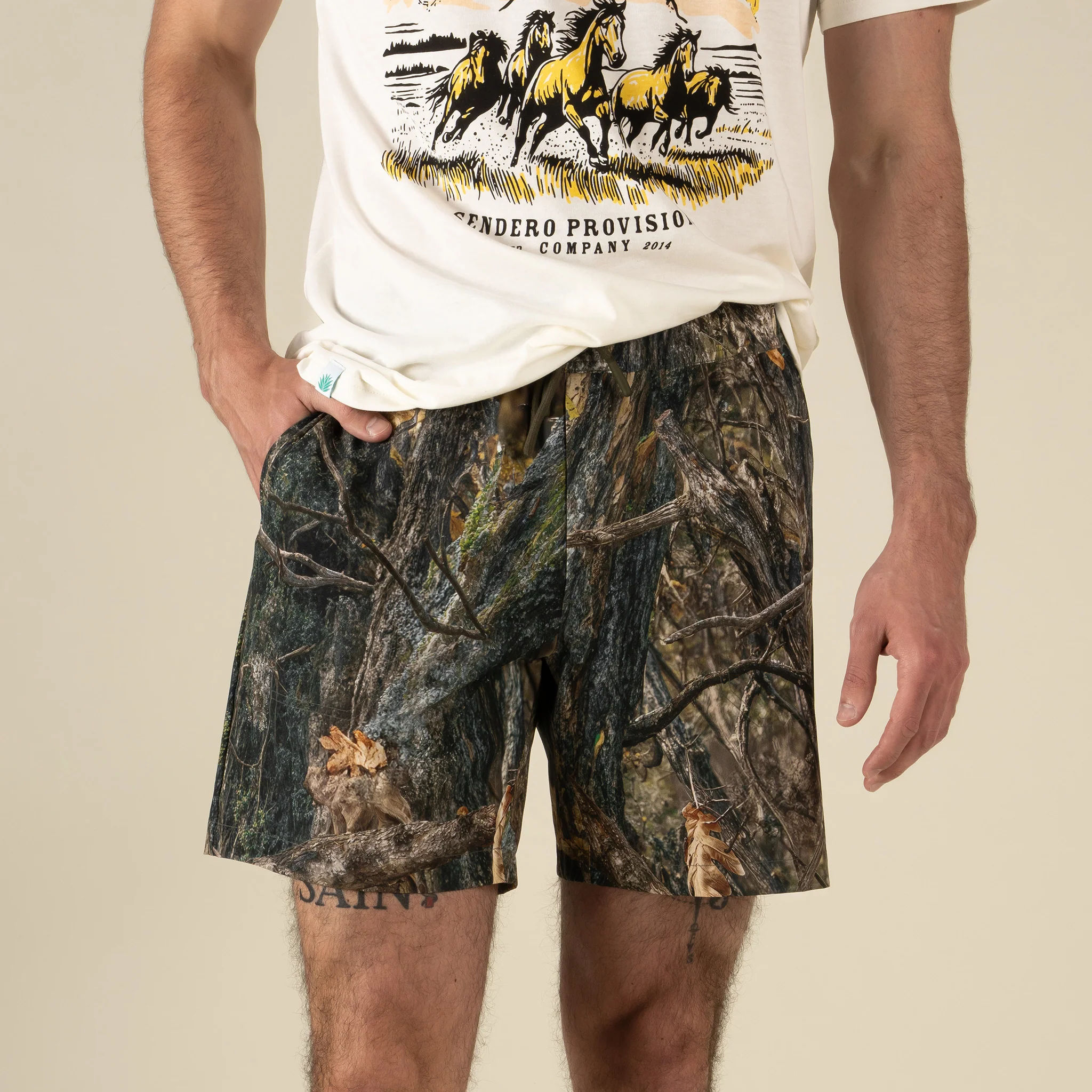 Bajada Hybrid Shorts - Image 8