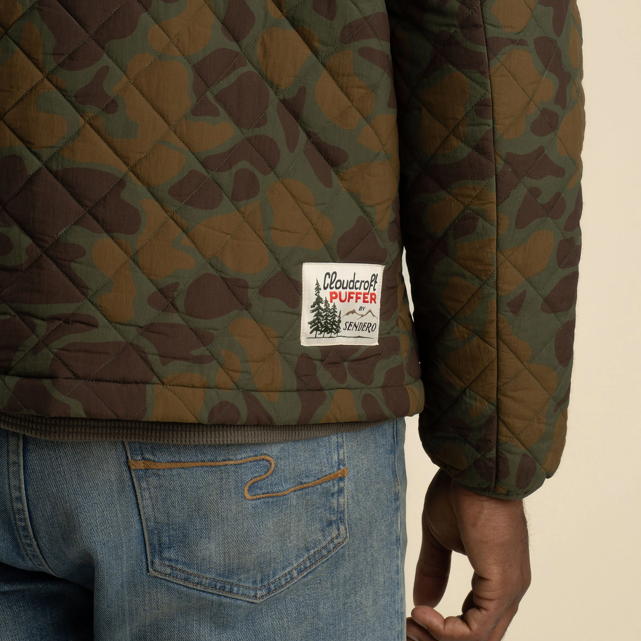 Cloudcroft Hooded Puffer Jacket - Image 11