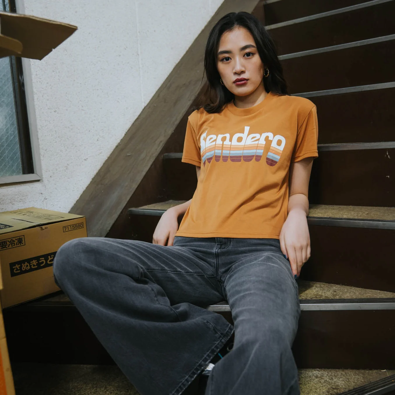 Retro Logo Boxy Tee - Image 5