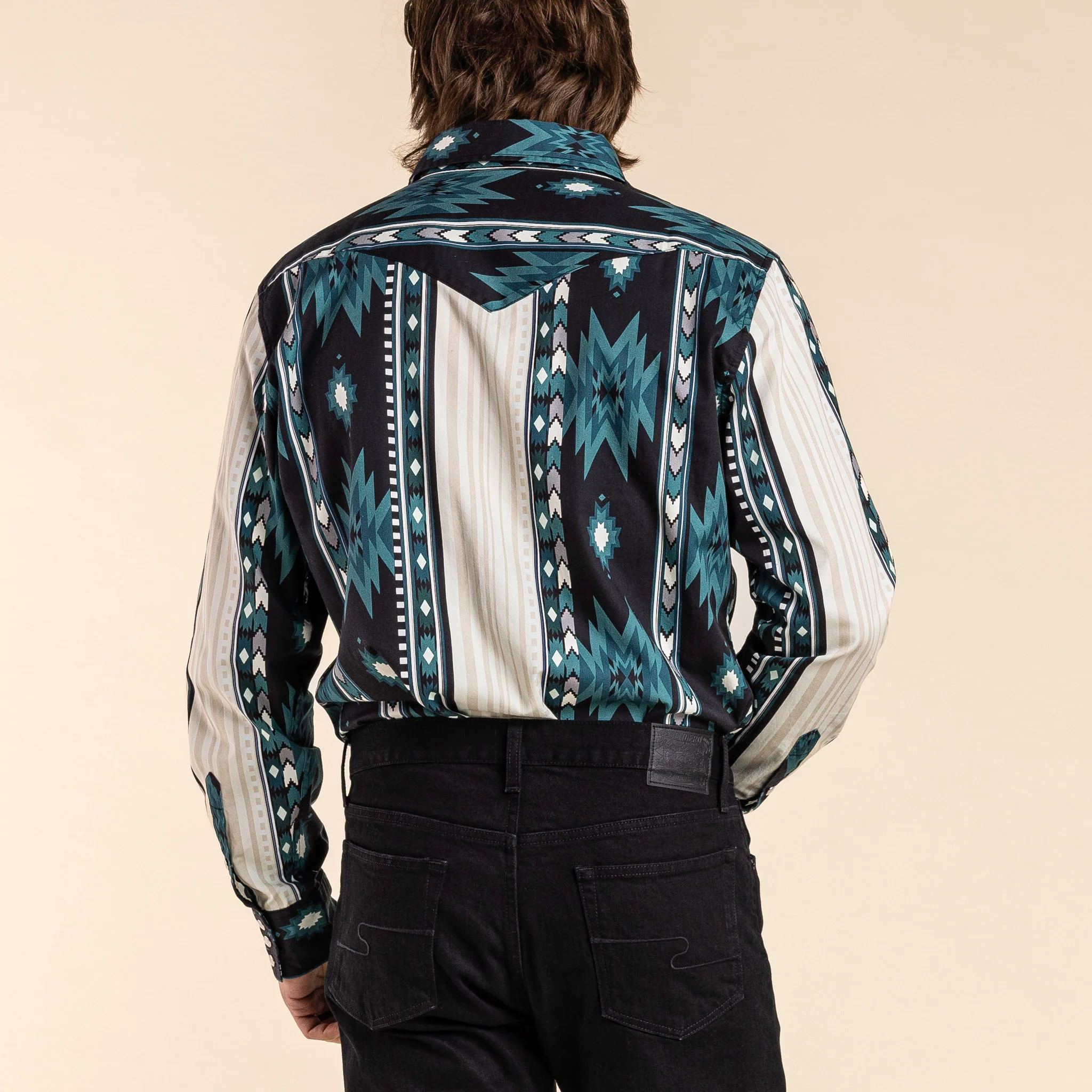 The Wyatt Pearl Snap Long Sleeve Serape Shirt - Image 14