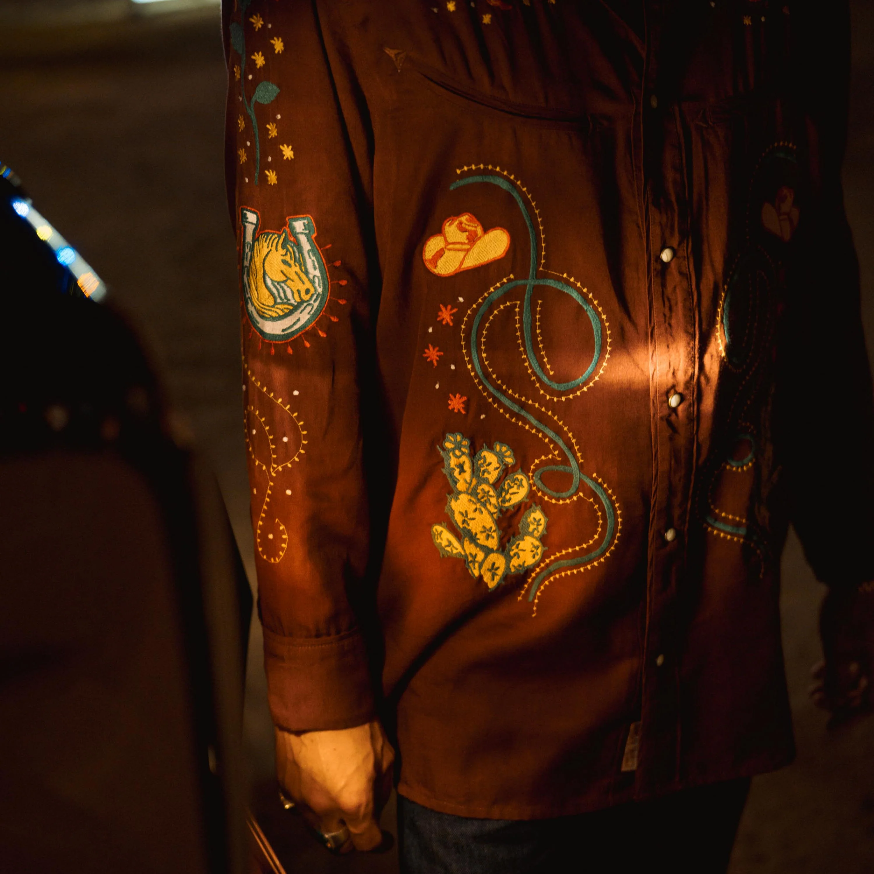Show Pony Embroidered Western Pearl Snap Long Sleeve Shirt - Image 4