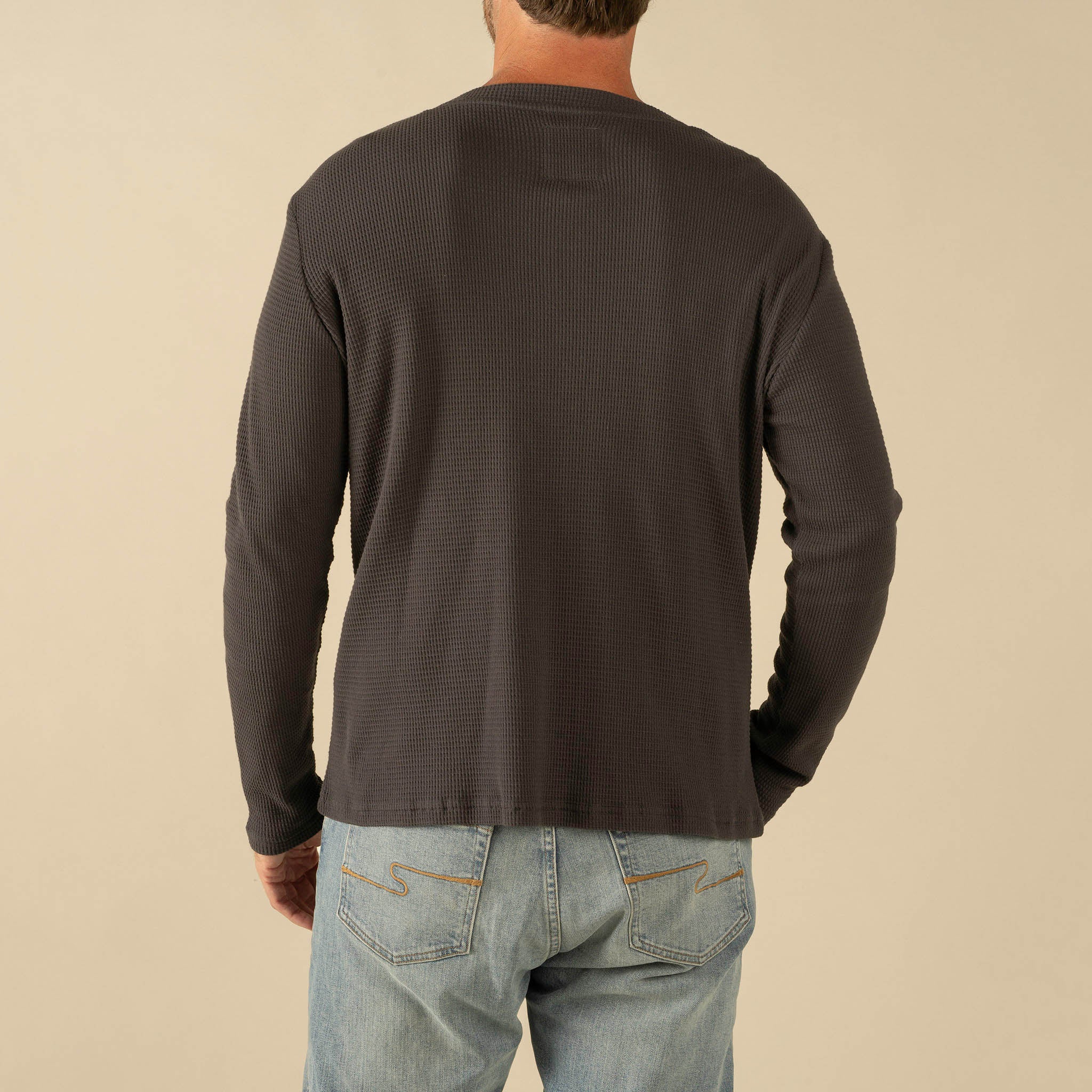 The Maverick Henley - Image 9